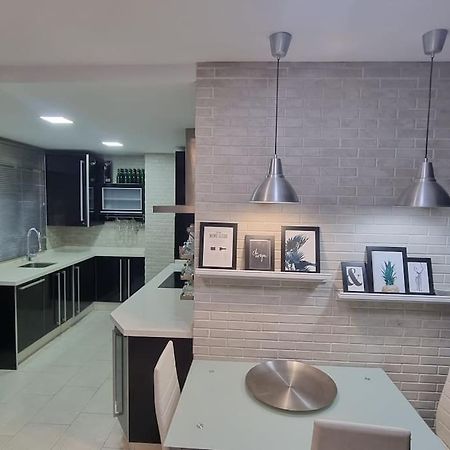 Piso Centrico Y Tranquilo Apartment Jaen Exterior photo